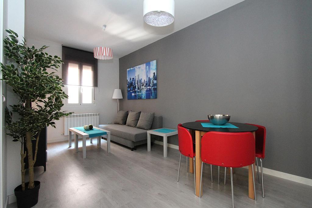 Apartamentos Dali 마드리드 객실 사진