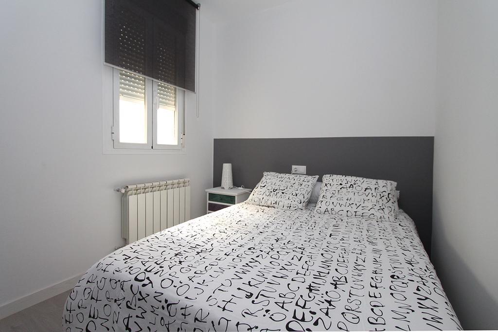 Apartamentos Dali 마드리드 객실 사진